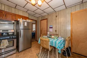 369 Paulison Ave, Passaic, NJ 07055 - Photo 9