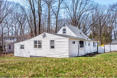 19 Homestead Rd, Jefferson Township, NJ 07849 - Photo 23