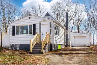 19 Homestead Rd, Jefferson Township, NJ 07849 - Photo 1