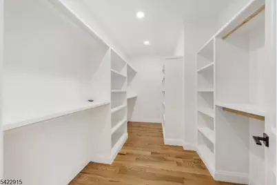 540 Muriel Pkwy, Elizabeth, NJ 07208 - Photo 23