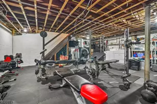 936 Arnet Ave, Union Township, NJ 07083 - Photo 31