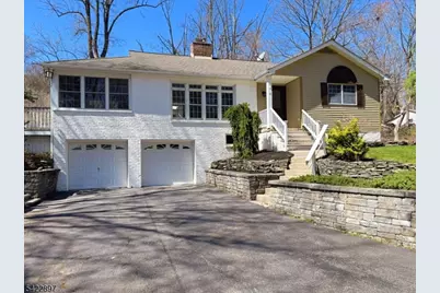 4 Baker Rd, Vernon, NJ 07461 - Photo 1