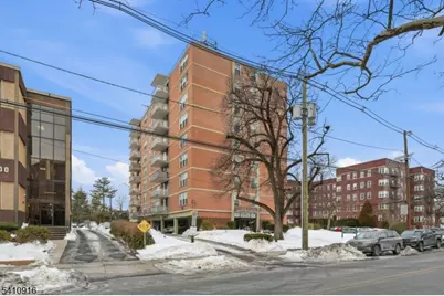 712 N Broad St #3C, Elizabeth, NJ 07208 - Photo 3