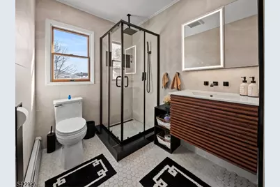 43 Ploch Rd, Clifton, NJ 07013 - Photo 17