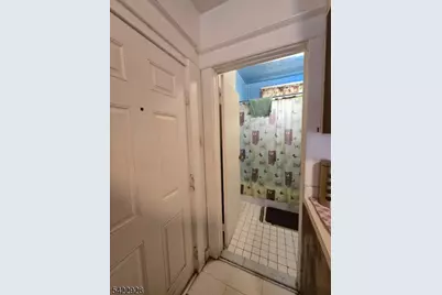 34 Home St, Franklin Township, NJ 08873 - Photo 29