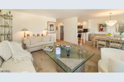 313 Stephanie Dr, North Caldwell, NJ 07006 - Photo 9