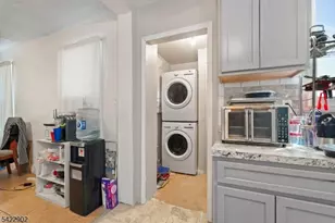 726 14th Ave, Paterson, NJ 07504 - Photo 5