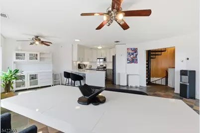 36 Mountainside Park Ter, Montclair, NJ 07043 - Photo 5