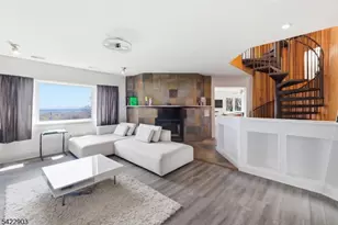 36 Mountainside Park Terrace, Montclair, NJ 07043 - Photo 9