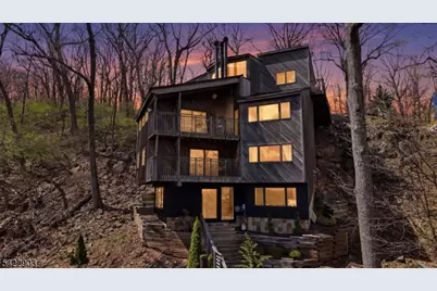 36 Mountainside Park Ter, Montclair, NJ 07043 - Photo 1