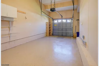 44 Scarlet Oak Dr, Montgomery Township, NJ 08540 - Photo 9