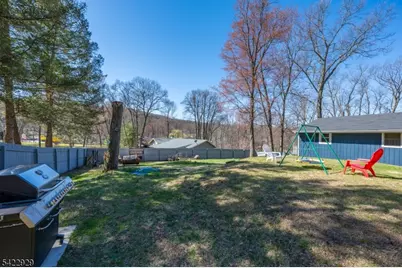 74 Scenic Dr, Vernon, NJ 07419 - Photo 39