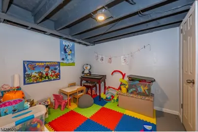 74 Scenic Dr, Vernon, NJ 07419 - Photo 7