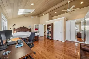 47 Crossbrook Rd, Livingston, NJ 07039 - Photo 17