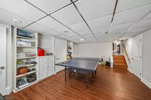 47 Crossbrook Rd, Livingston, NJ 07039 - Photo 27