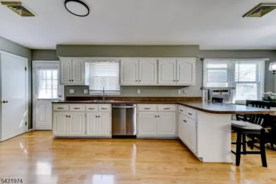 72A Pine Street, Bridgewater, NJ 08807 - Photo 11