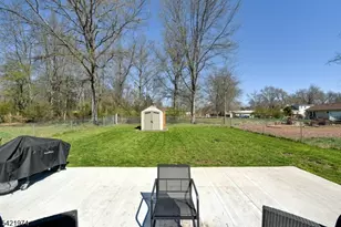 72A Pine St, Bridgewater, NJ 08807 - Photo 25