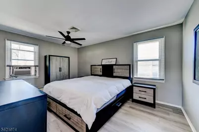 72A Pine Street, Bridgewater, NJ 08807 - Photo 17