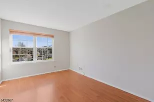 150 Woodward Ln, Bernards Township, NJ 07920 - Photo 9