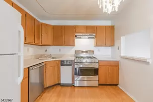 150 Woodward Ln, Bernards Township, NJ 07920 - Photo 5