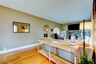 425 Bartine St, Somerville, NJ 08876 - Photo 5