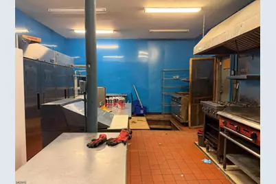 237 W Saint Georges Ave, Linden, NJ 07036 - Photo 7