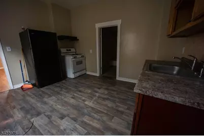 99 N 3rd St, Paterson, NJ 07522 - Photo 9