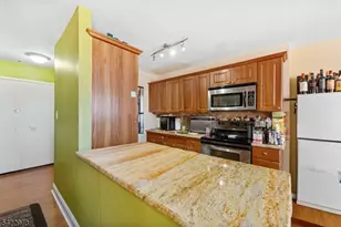 821 Jersey Ave, Elizabeth, NJ 07202 - Photo 7