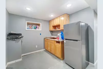 271 Washington St, Orange, NJ 07050 - Photo 25