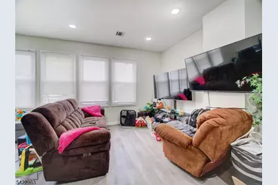 271 Washington St, Orange, NJ 07050 - Photo 17