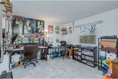 88 Wawayanda Rd, Vernon, NJ 07422 - Photo 9