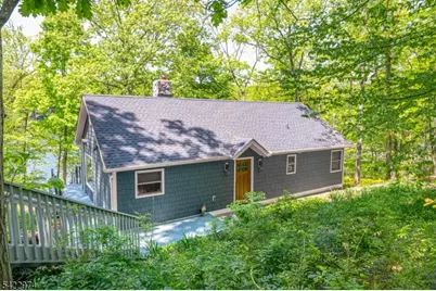 361 E Lakeshore Dr, Vernon, NJ 07422 - Photo 47