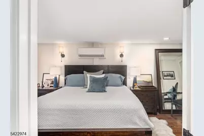 361 E Lakeshore Dr, Vernon, NJ 07422 - Photo 17