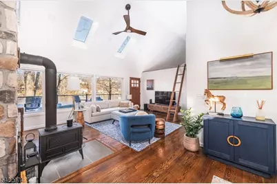 361 E Lakeshore Dr, Vernon, NJ 07422 - Photo 7