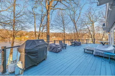 361 E Lakeshore Dr, Vernon, NJ 07422 - Photo 33