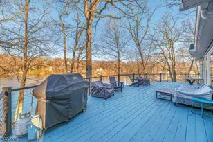 361 E Lakeshore Dr, Vernon, NJ 07422 - Photo 33