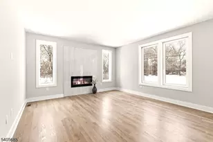 237B S Main St, Raritan Township, NJ 08822 - Photo 9