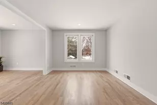 237B S Main St, Raritan Township, NJ 08822 - Photo 7