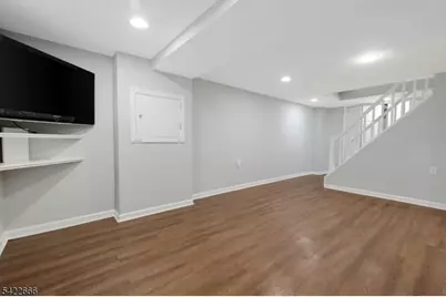 76 Farmingdale Ave, Bloomfield, NJ 07003 - Photo 25