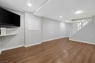 76 Farmingdale Ave, Bloomfield, NJ 07003 - Photo 25