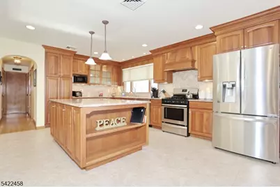 223 Linda Vista Ave, North Haledon, NJ 07508 - Photo 13