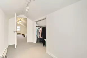 223 Linda Vista Ave, North Haledon, NJ 07508 - Photo 33