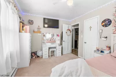 41 Kent Rd, Hampton Township, NJ 07860 - Photo 11