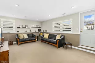 46 Surrey Rd, Clark Township, NJ 07066 - Photo 17