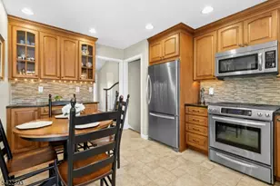 46 Surrey Rd, Clark Township, NJ 07066 - Photo 13