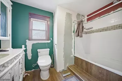 23 Parker St, Belvidere, NJ 07823 - Photo 17