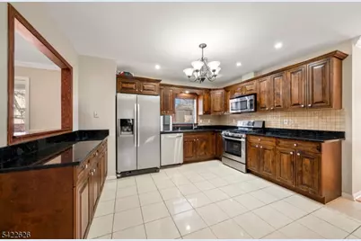 78 N Shore Rd, Denville, NJ 07834 - Photo 9