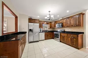 78 N Shore Rd, Denville, NJ 07834 - Photo 9