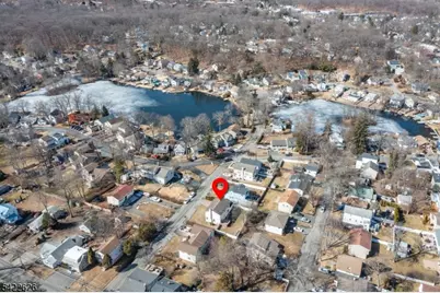 78 N Shore Rd, Denville, NJ 07834 - Photo 27