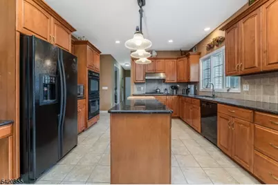 7 General Morgan Lane, Lebanon Township, NJ 08826 - Photo 9